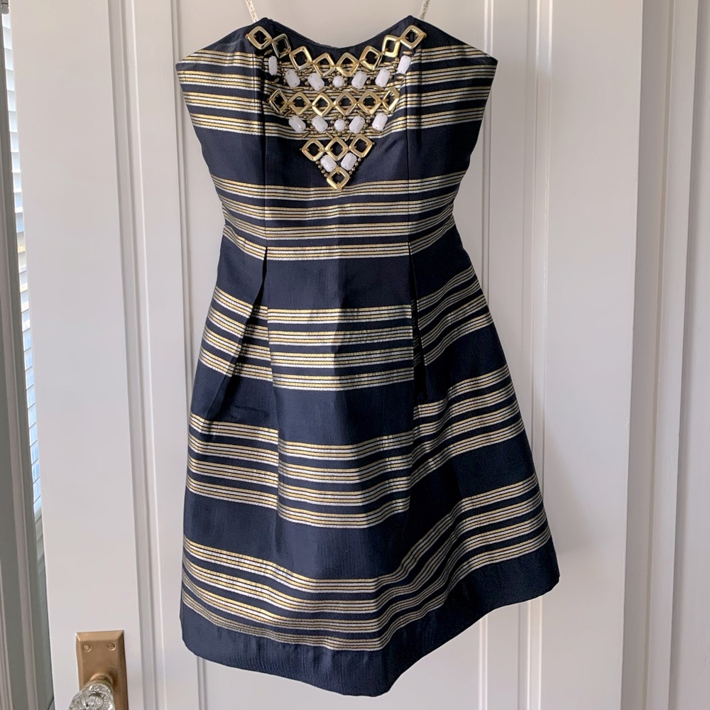 Lilly Pulitzer Strapless Mini Dress, Navy with Gold details. Size 00